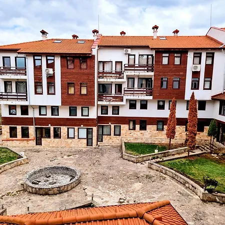 Mountain Paradise 1 - 1 Bedroom South Facing Balcony - 300mbps Wi-fi バンスコ
