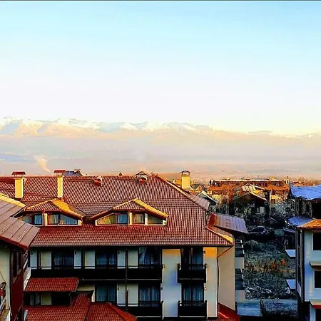 Mountain Paradise 1 - 1 Bedroom South Facing Balcony - 300mbps Wi-fi Lägenhet Bansko